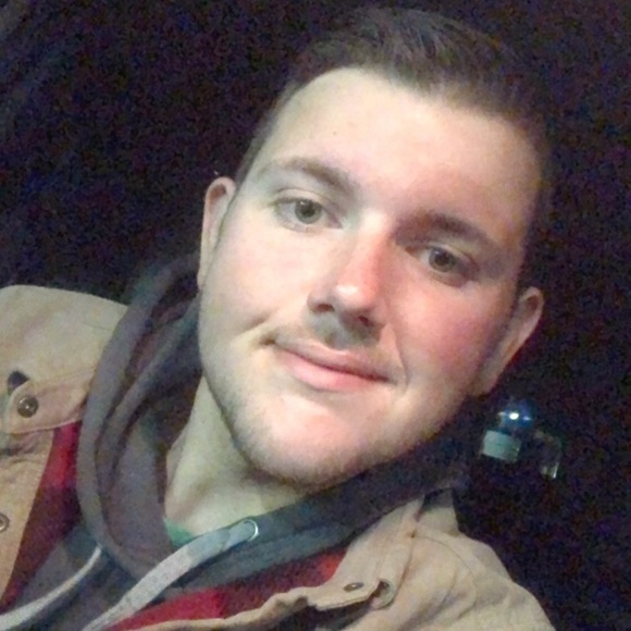 Meet your Posher, Dustin - Picture 1 of 1